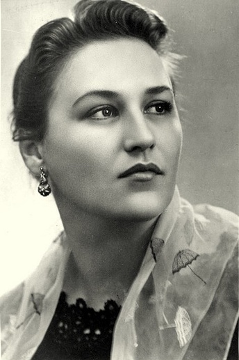 Сексуальная Лидия Смирнова В Купальнике – Моя Любовь (1940)