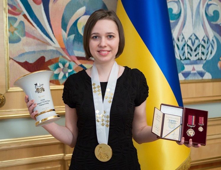 Мария Музычук стала третьей украинкой завоевавшей титул чемпионки мира по шахматам. Фото: ukrchess.org.ua