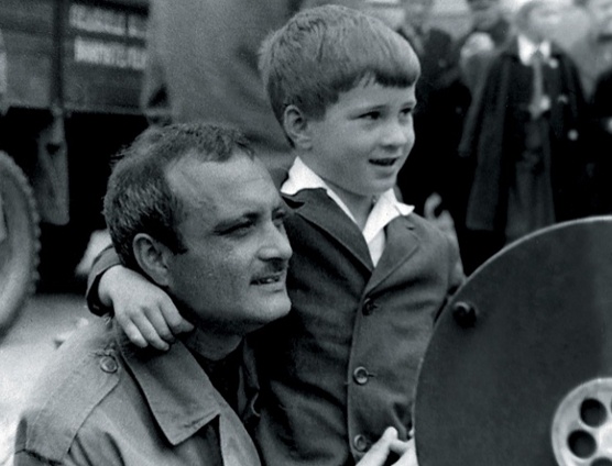 С сыном Колей, 1966 год