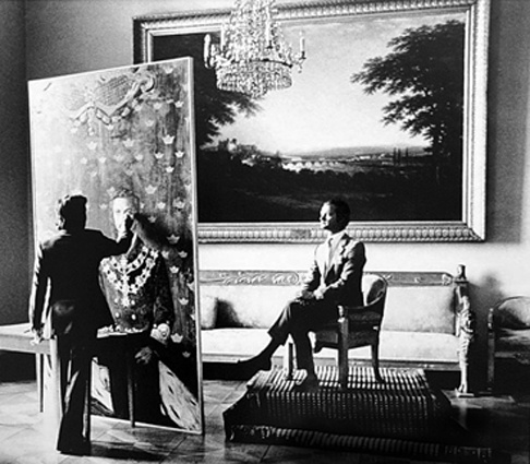 Илья Глазунов пишет портрет шведского короля Карла XVI Густава, 1974 год. «Я монархист, причем убежденный, и считаю, что монархия — это высшая форма демократии»