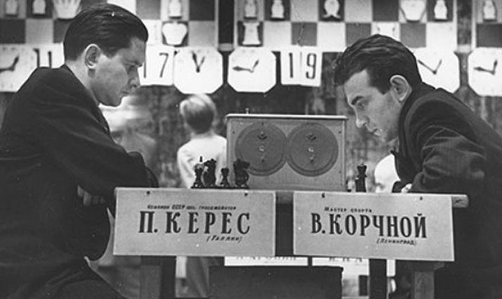 Один из сильнейших шахматистов 30-60-х трехкратный чемпион СССР Пауль Керес против Виктора Корчного