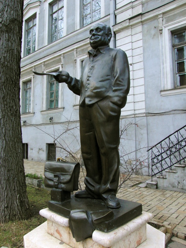 Памятник Жванецкому в Одессе. Фото: commondatastorage.googleapis.com