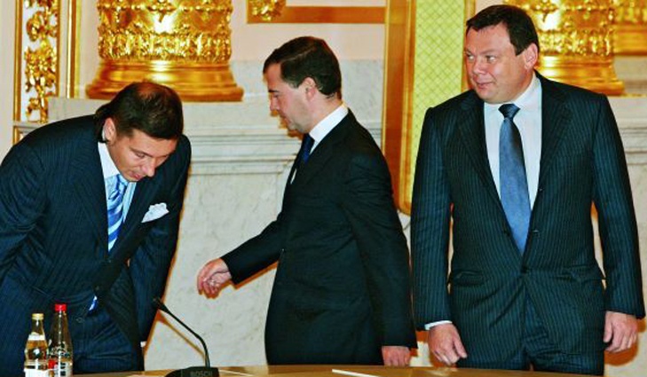 С президентом России Дмитрием Медведевым и миллиардером Михаилом Фридманом, 15 сентября 2008-го