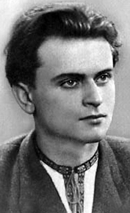 Дмитро Павличко, 1953 рік