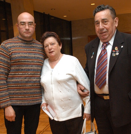 Николай Касьян с супругой Андрианой и сыном Яном