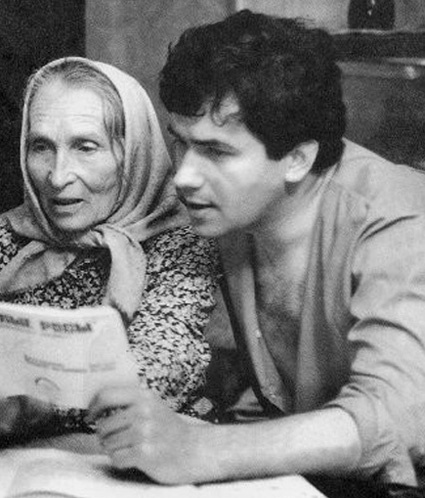 Со Стефанией Станютой в фильме «Белые росы», 1983 год
