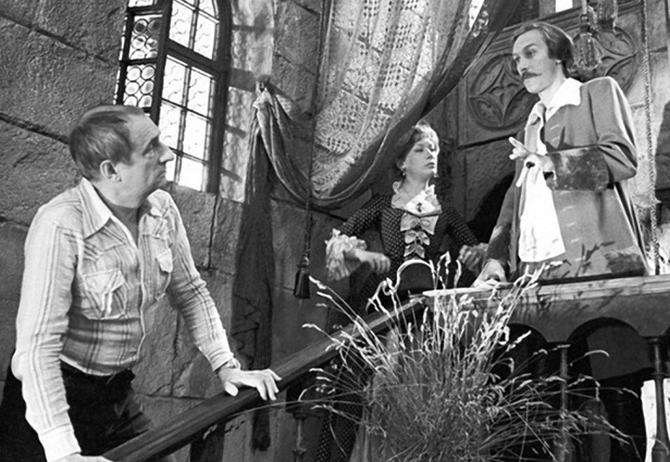 С Еленой Кореневой и Олегом Янковским на съемках фильма «Тот самый Мюнхгаузен», 1979 год