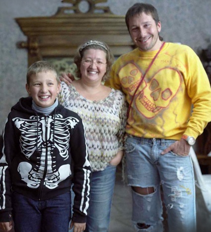 С первой женой Антониной и сыном Ярославом, 2008 год